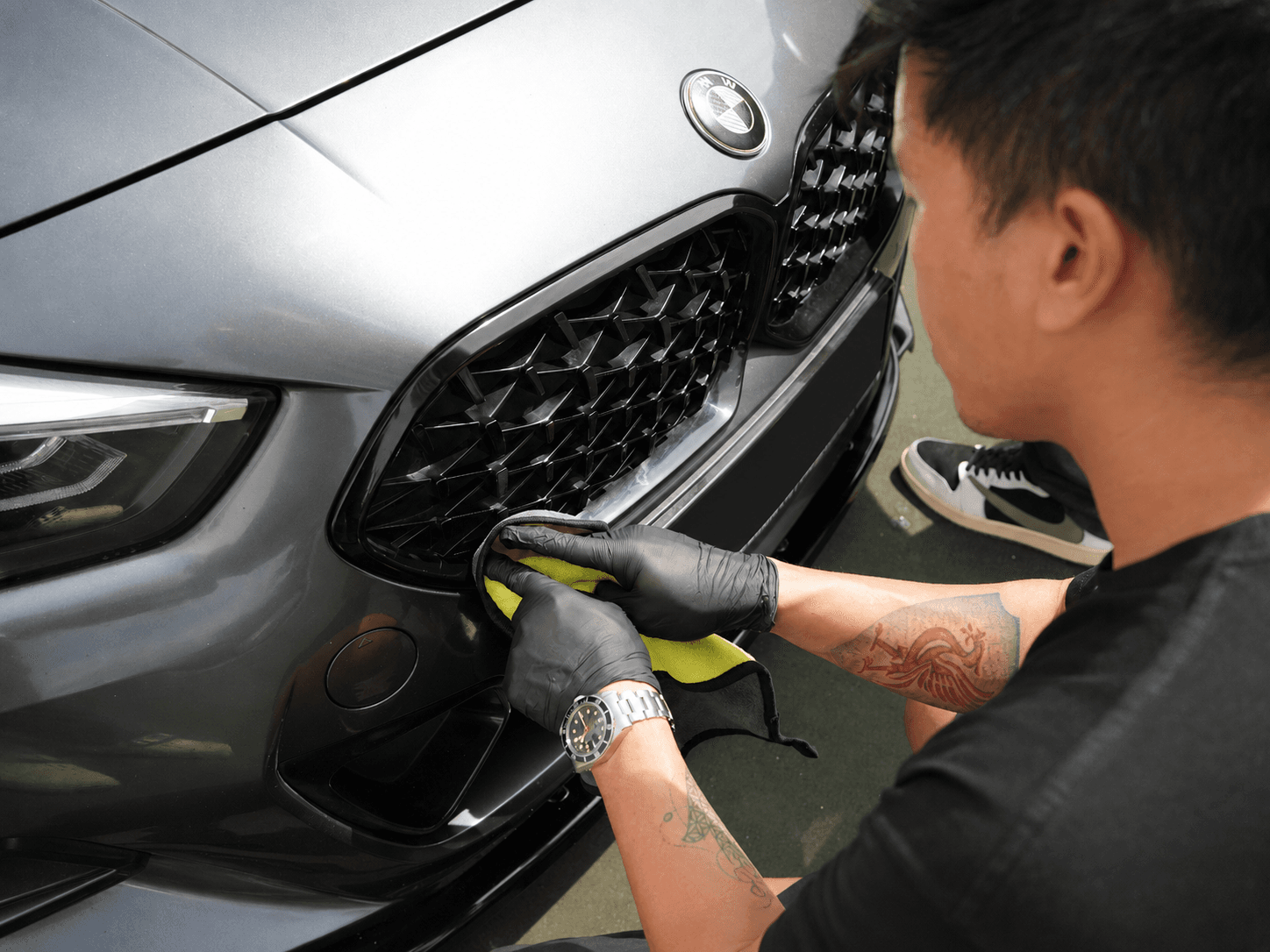 Precision grille detailing by The Gloss Crew